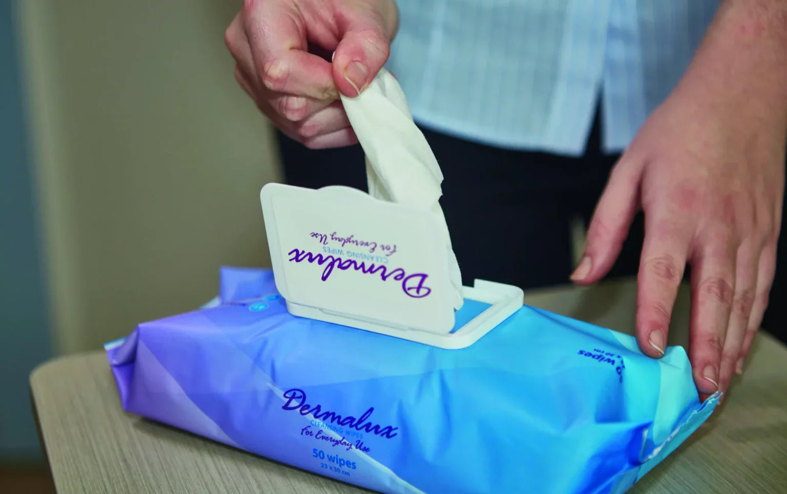 Dermalux Aloe Cleansing Wipes in use