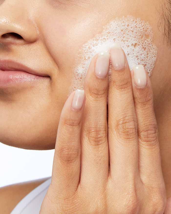 Cerave Foaming Cleanser 236ml / 473ml Caring Wash Hydrating Cleanser,Cerave Foaming Cleanser,Facial Cleanser.,Foaming Cleanser,hydrating,Hydrating Cleanser,Hydrating Skin Care,Hydrating Skincare,Moisturising and hydrating,Moisturising Skin Care,sensitive