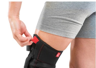 MUELLER TRIAXIAL HINGED KNEE SUPPORT